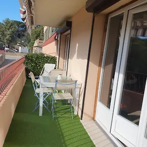 Logement A Sanary-sur-Mer